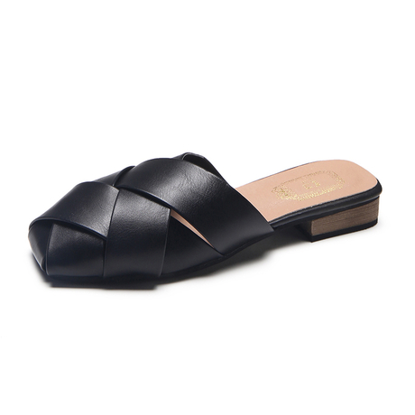 flat closed toe summer shoes