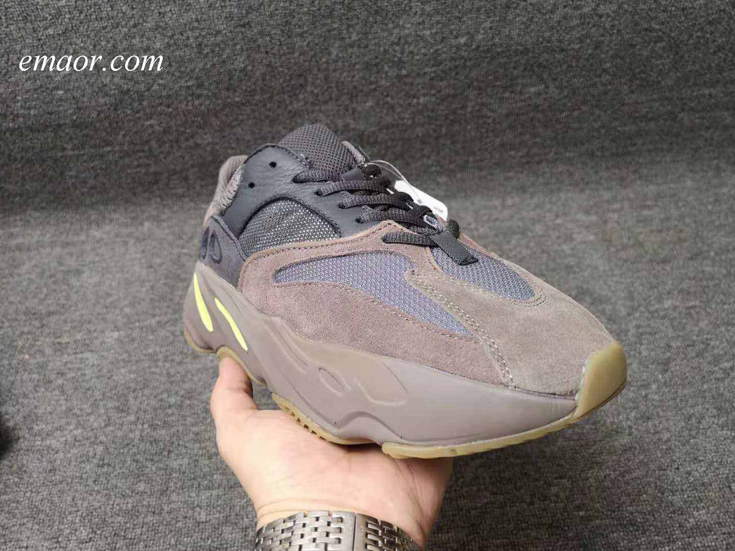  Yeezy Boost 700 Inertia Men's Hiking Shoes Lovers Sneakers Man Sport Shoes Yeezi Air 700 Boost Brand Outdoor Athletic Women Running Shoes 2 Orders Yeezy Boost 700 Inertia