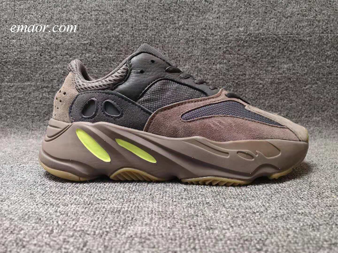 Yeezy Boost 700 Inertia Men