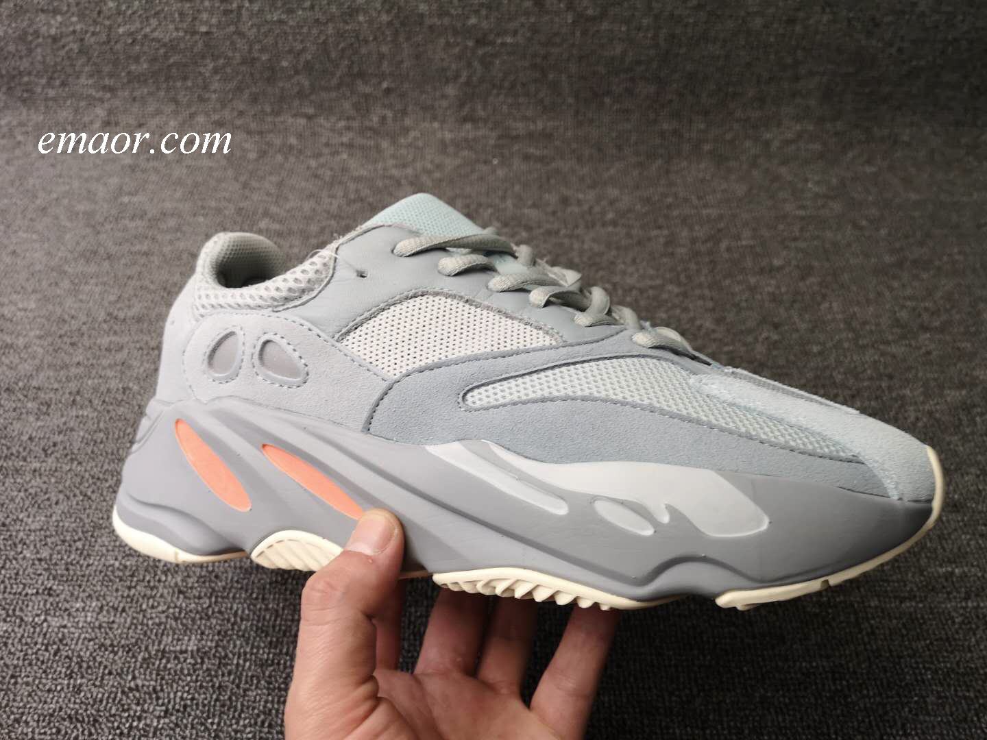 Yeezy Boost 700 Yeezi Air 700 Boost Outdoor Jogging Men's Hiking Shoes Lovers Sneakers Men's Sport Shoes Brand Outdoor Athletic Women's Hiking Shoes Yeezy Boost 700 