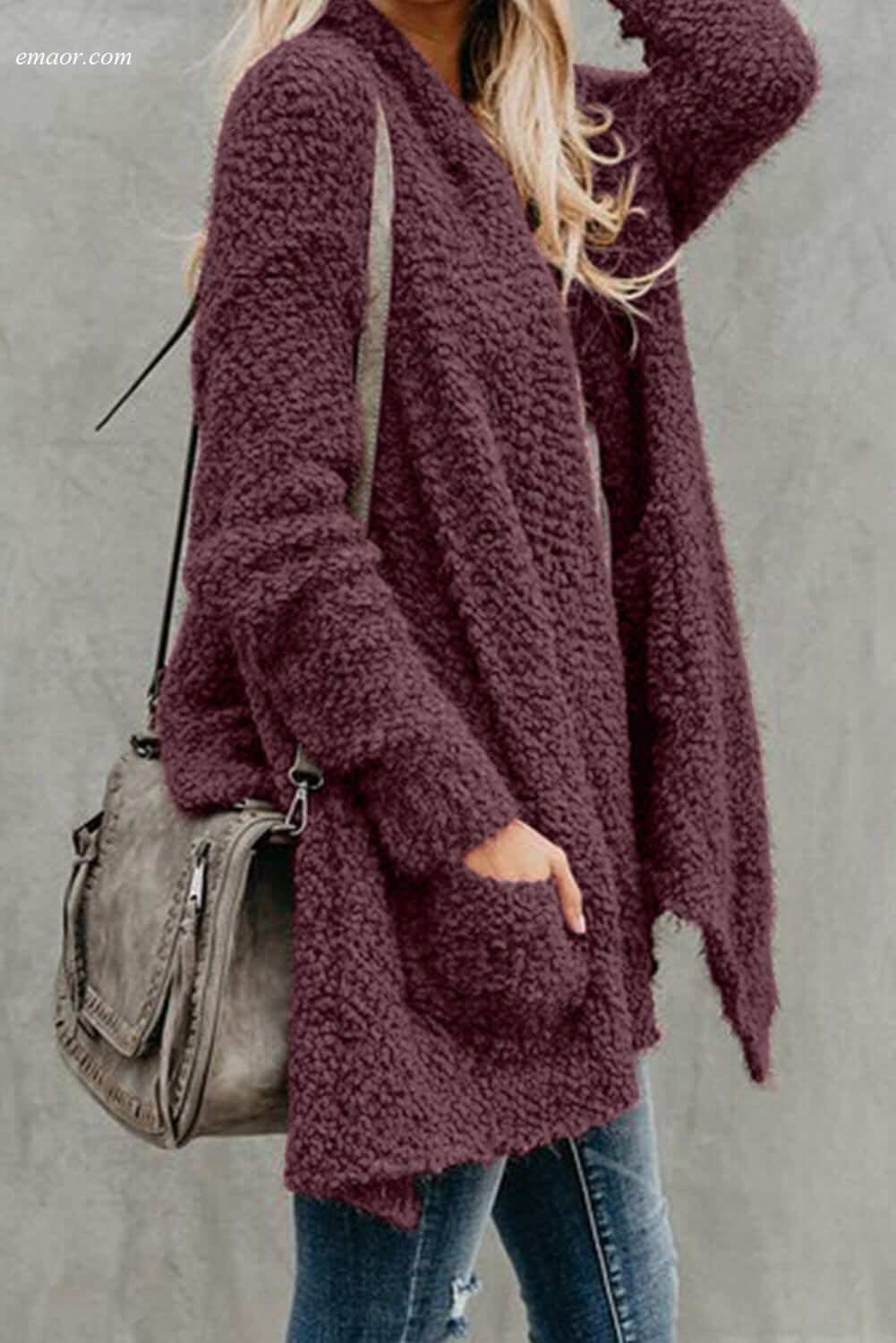 China Wholesale Sweaters & Cardigans Winter Baggy Cardigan Coat on Sale