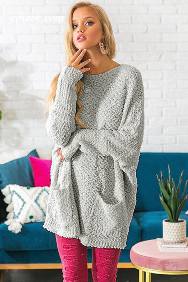  Wholesale Winter Break Knit Tunic Sweater Outerwear for Women on Sale